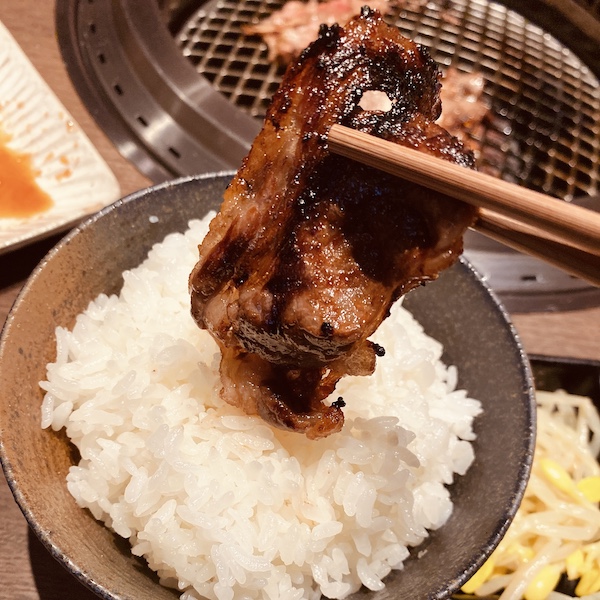 白ご飯と焼肉